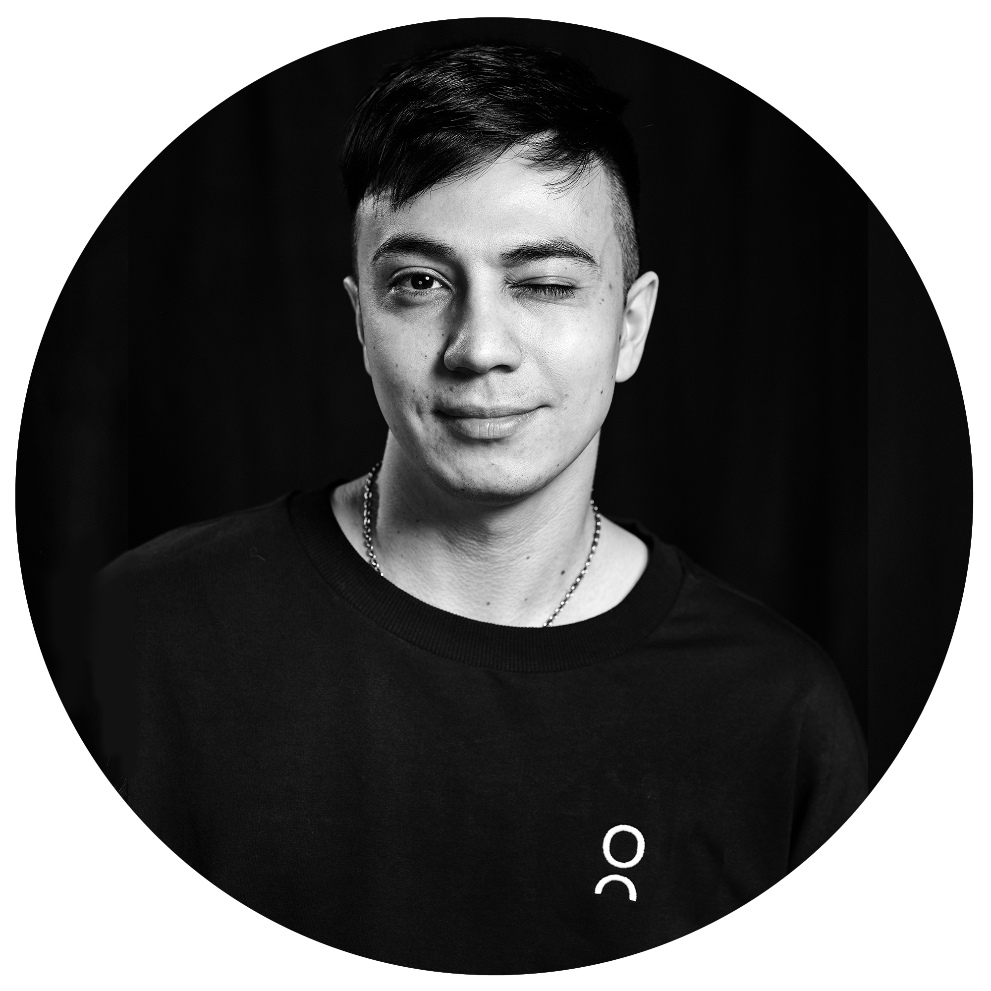 Дмитрий Арутюнов